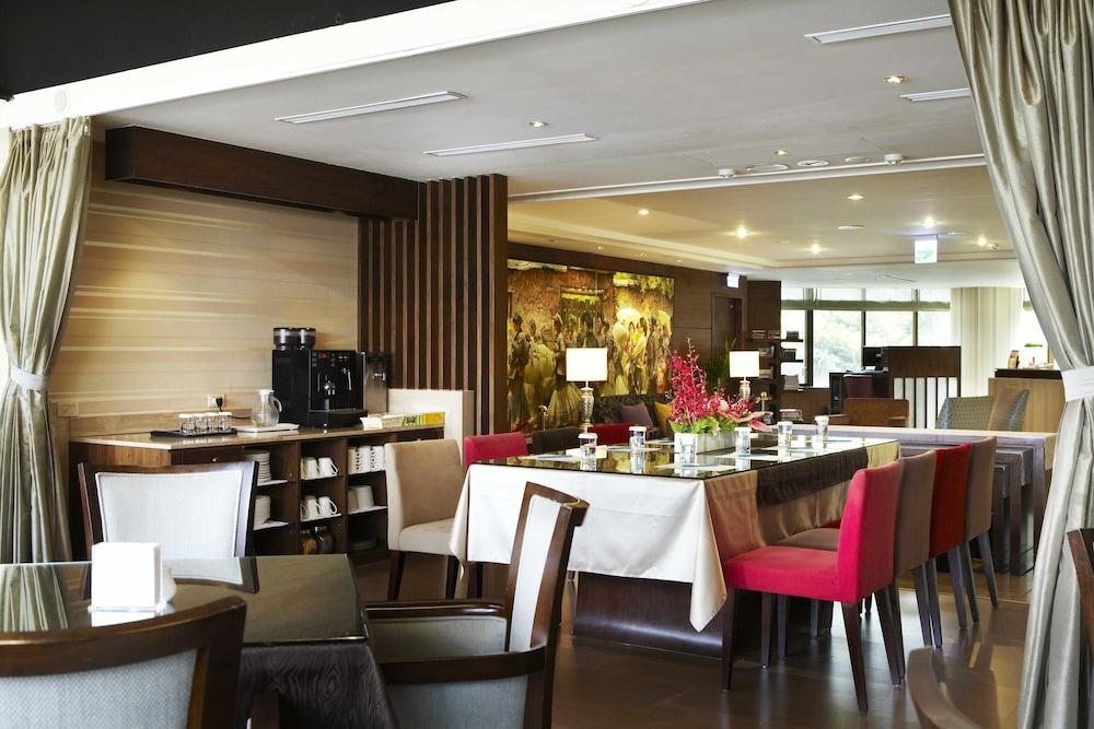 โฮเต็ล เอช ดี พาเลซ Hotel ไทเป ภายนอก รูปภาพ