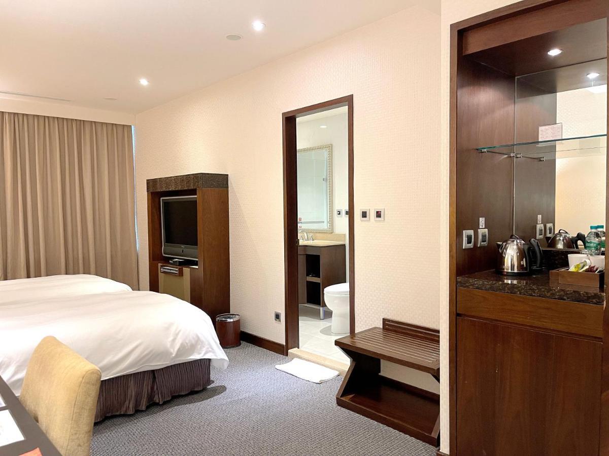 โฮเต็ล เอช ดี พาเลซ Hotel ไทเป ภายนอก รูปภาพ