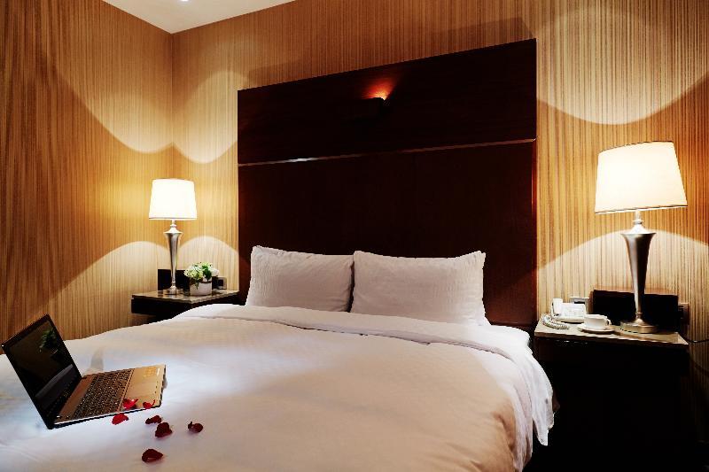 โฮเต็ล เอช ดี พาเลซ Hotel ไทเป ภายนอก รูปภาพ